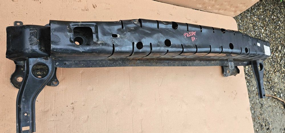 Armatura bara fata Vw Passat B7 2011 / 2012 / 2013 2014
