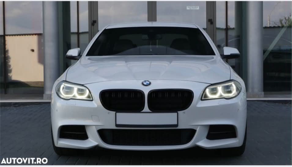 BMW Seria 5 BMW 535d xDrive AT/HUD/H&K/Dist/Lane