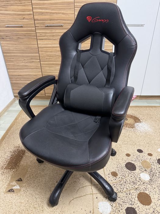 Scaun Gaming Genesis