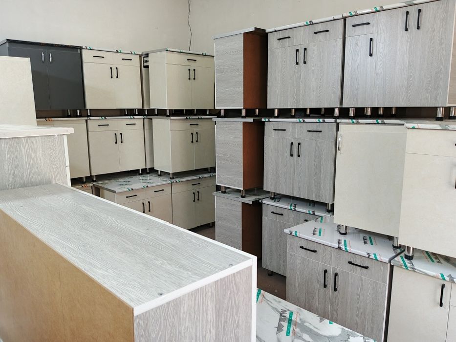 Рабочий стол мойка раковина кухиная мебел тумба кухни мебел