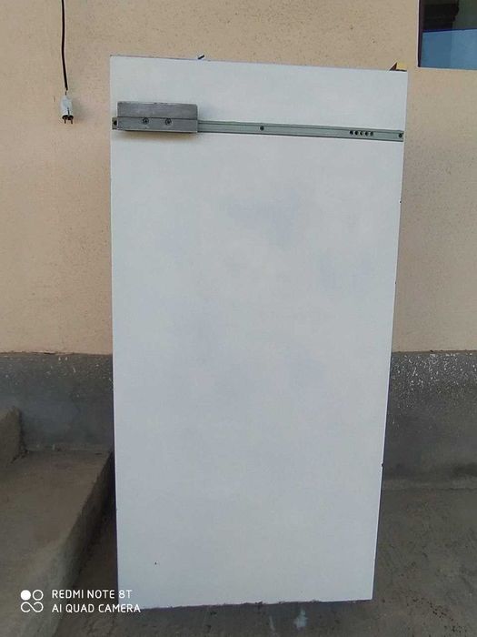 Холодильник продается