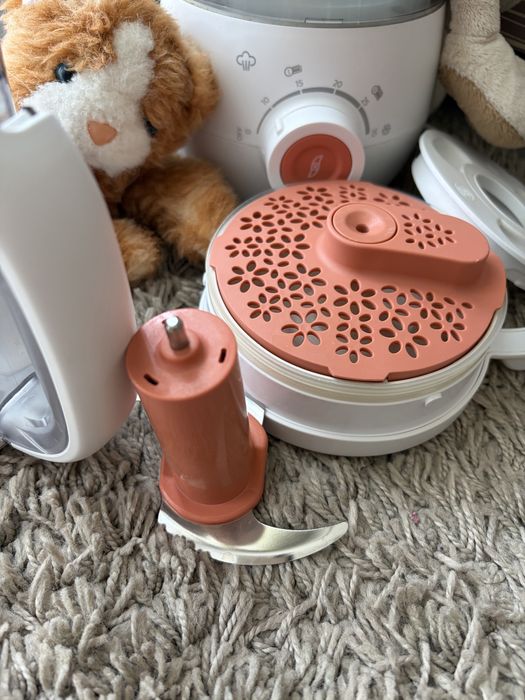 Robot Philips Avent cu aburi bebe + cadou jucariile de plus
