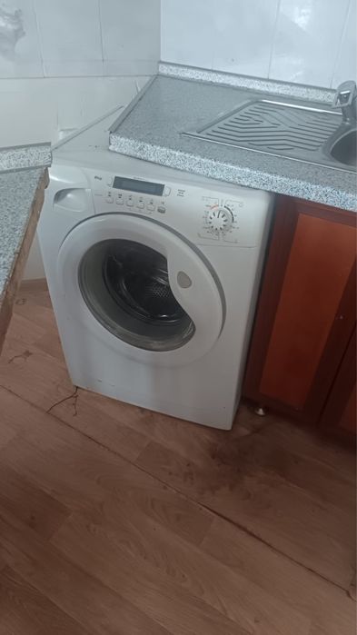 Продам автомат машинку