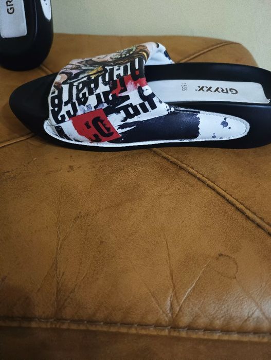 Papuci damă mărimea 39