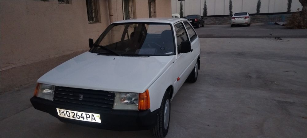 Таврия Заз 1102 Сотилади