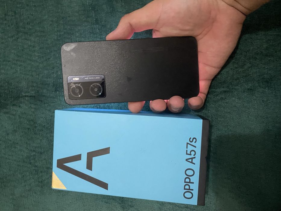 oppo a57s черный