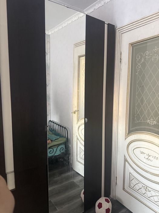 Срочно продам шкаф 3-х створчатый  за 20 тыс