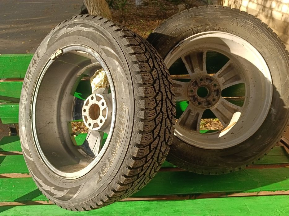 Продам зимние шины на R17