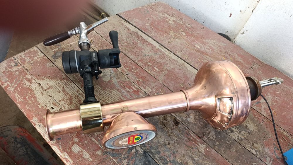 Piva aparat sotiladi