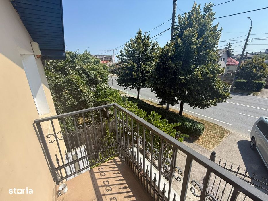 Spatiu comercial | 70 mp | 2 camere separate