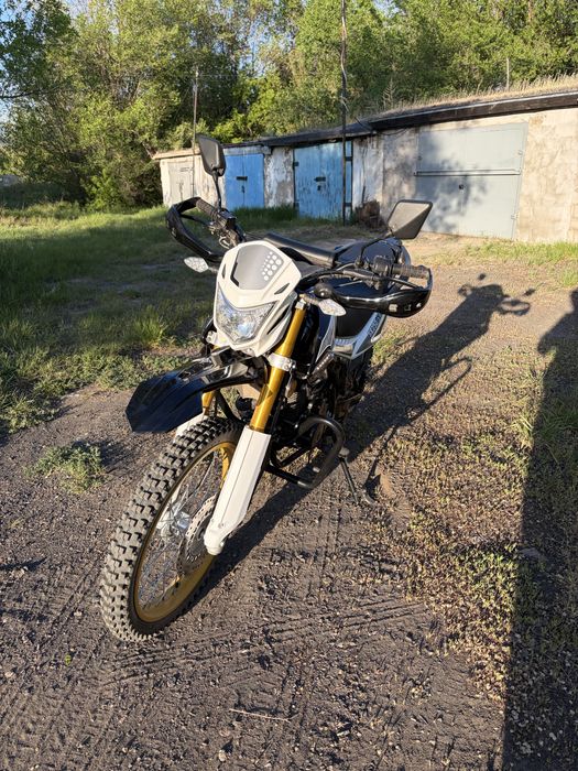 Мотоцикл SENKE 250