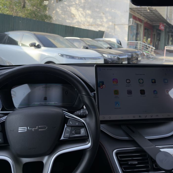 Byd song plus AWD gibrid