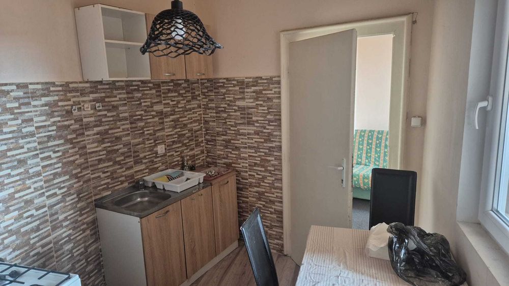 inchiriez apartament