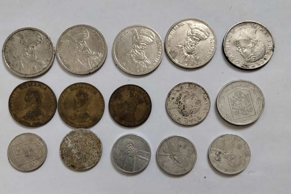 Diverse monezi din 90,1943 și 1966