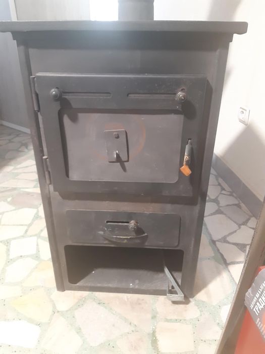 Печка с водна риза