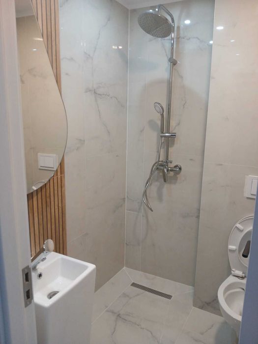 Apartament 3 camere-de inchiriat- zona CEC- Bd. Unirii
