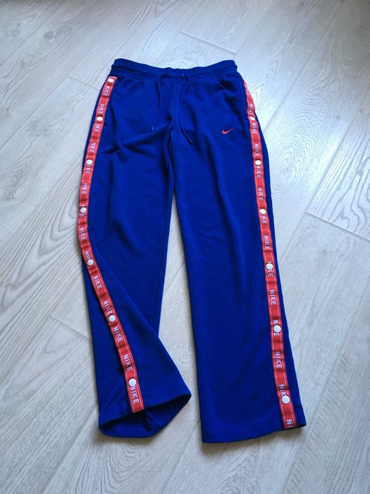 NIKE Women Logo Tape Popper дамска долница S