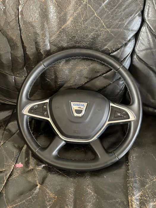 volan cu airbag dacia duster 2020