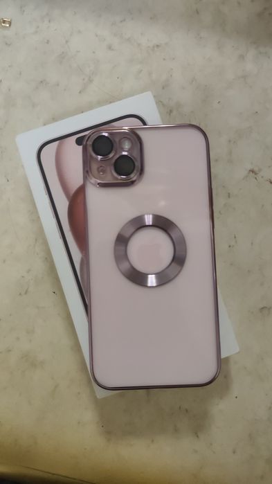 iPhone 15 plus pink ranglisi