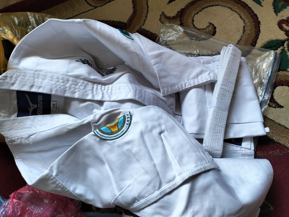 Каратэ форма новая