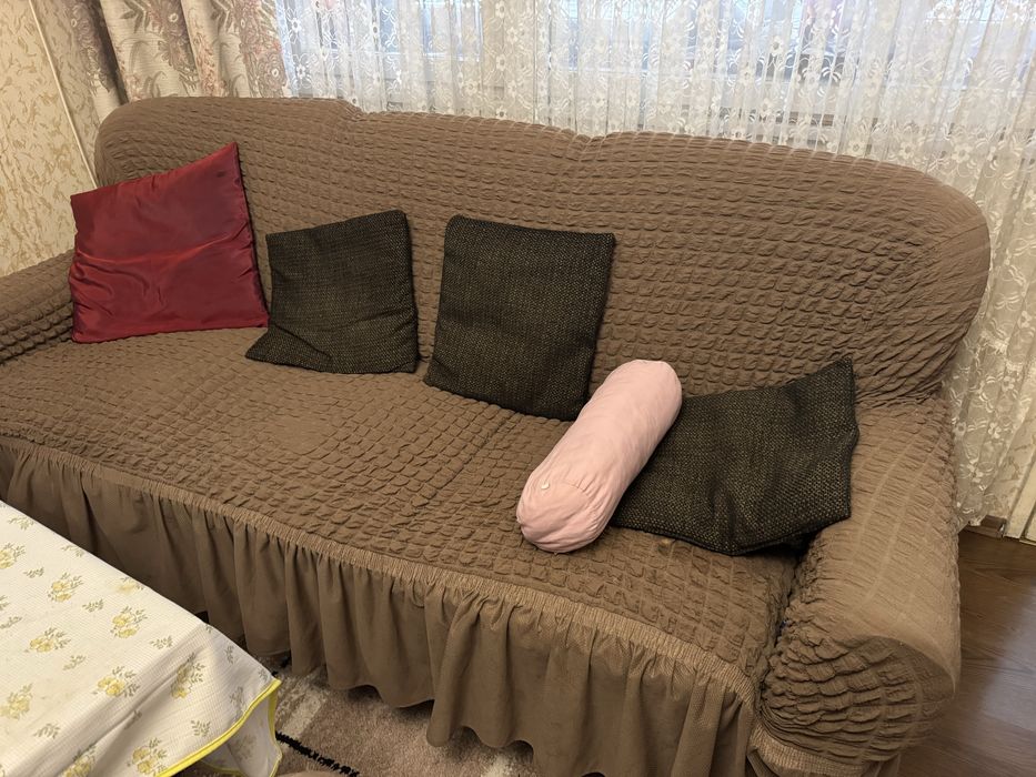 Подарявам Мебели