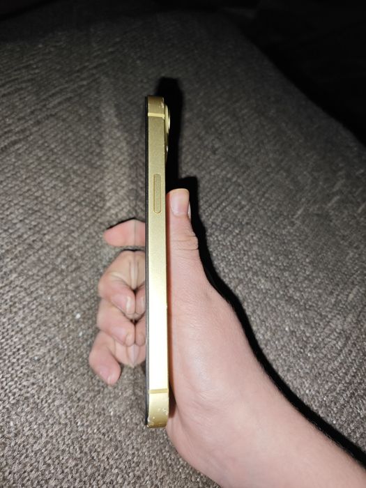 iPhone 14 128 гб идеал