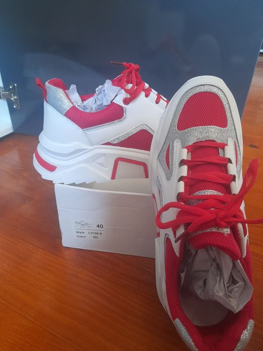 Дамски маратонки