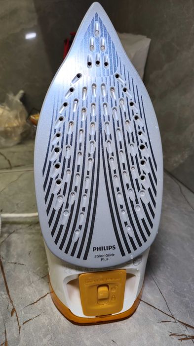 Утюг Philips Azur