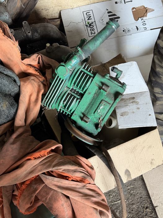 Продам запчасть на Ямз 236