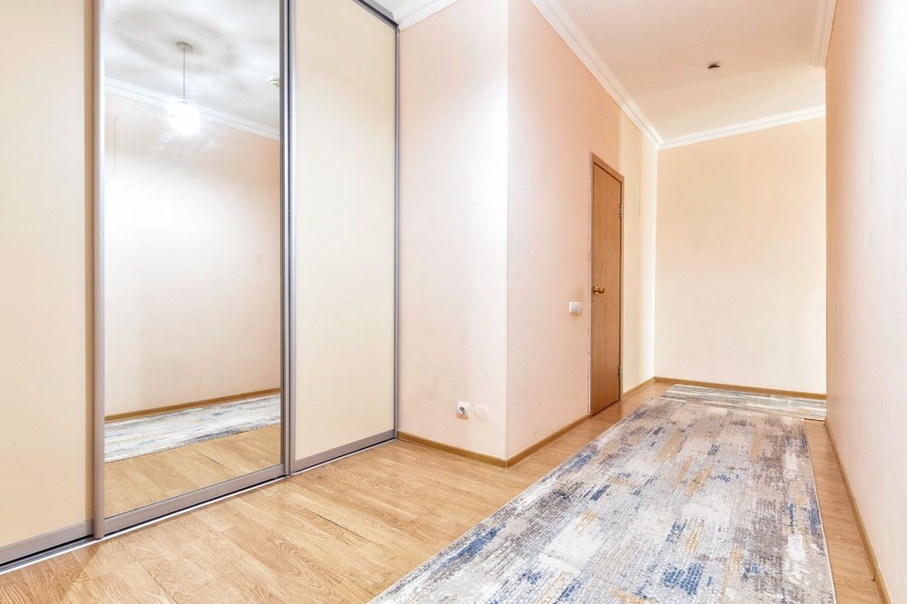 3 х ком ,40 этаж. 30 000