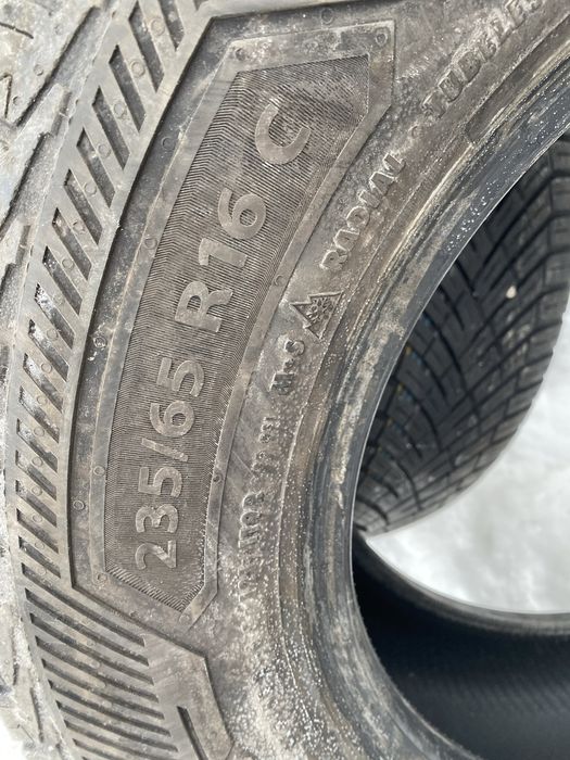 Anvelope cauciucuri 255/40/19, 235/65/16C si 235/45/19 m+s