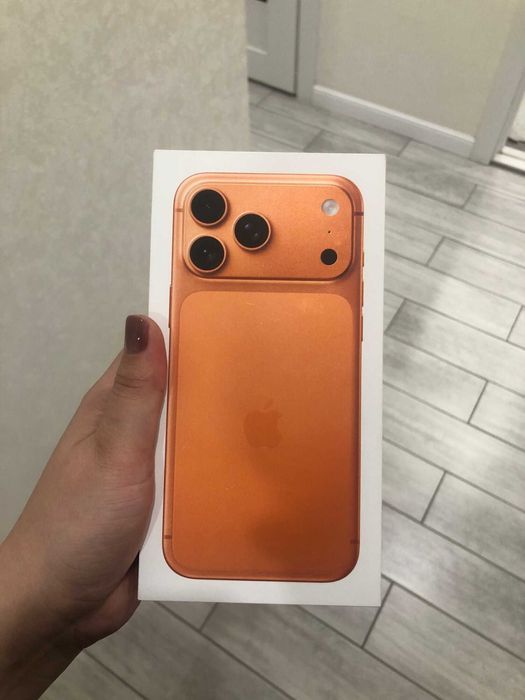iPhone 17 pro 256g новый