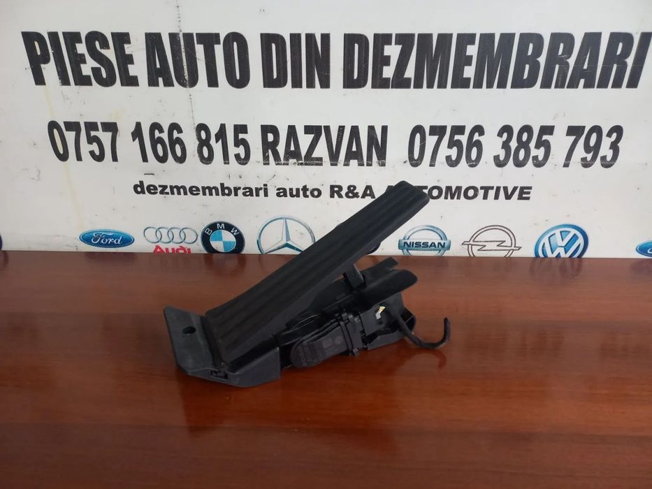 Pedala Acceleratie Bmw F20 F21 F22 F30 F31 F32 F34 F36  Cod  - Dezmembrari Arad
