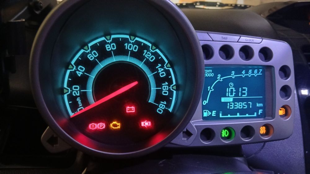 Spark Srochniy sotiladi