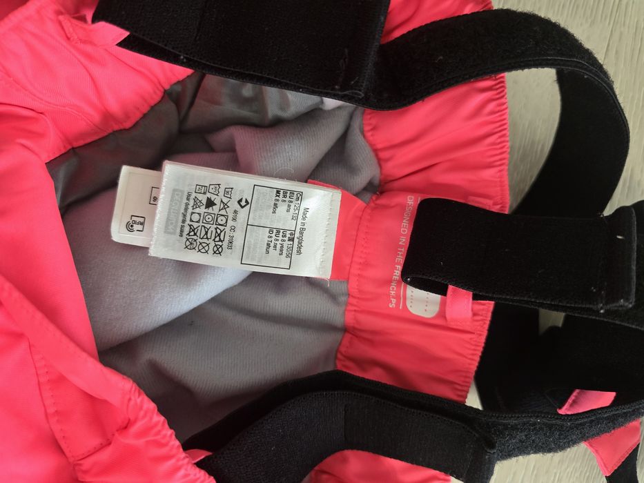 Pantaloni schi de copii de 8 ani