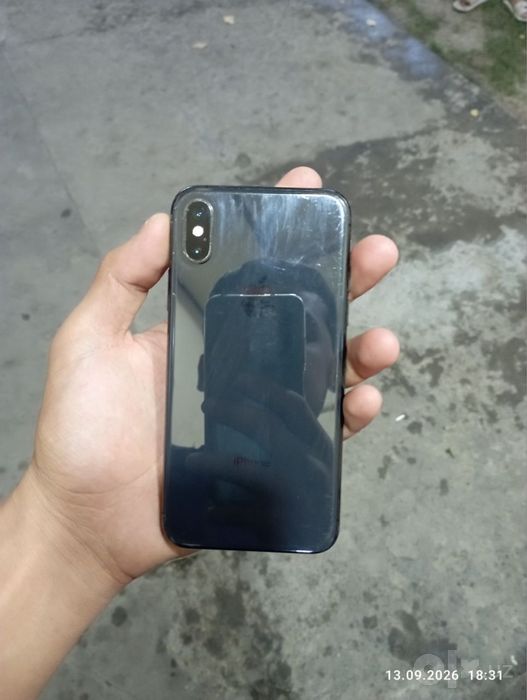 Iphone xs  sotiladi yaxshilab oqila
