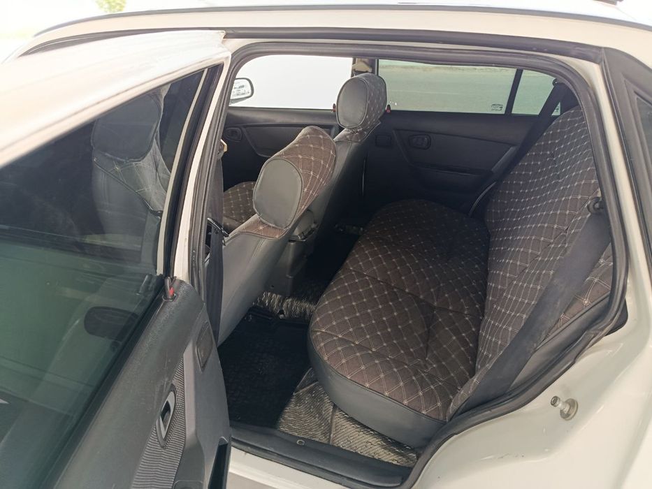 Срочно машина сотилади