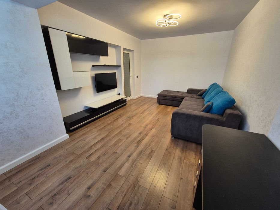 Inchiriez apartament 2 camere