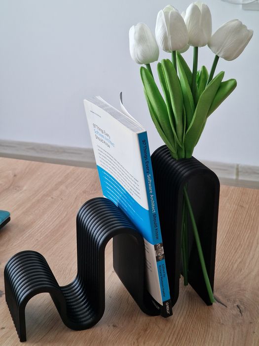 Suport Elegant pentru Flori și Cărți - Design Modern și Versatil