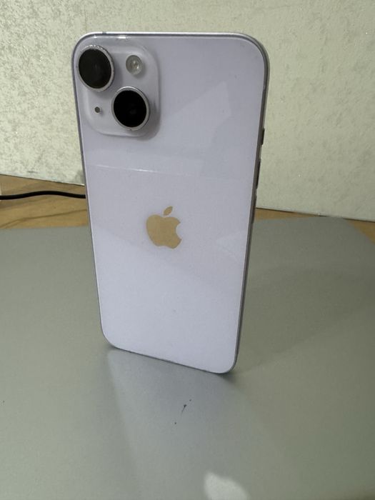 Айфон 14    128 гб