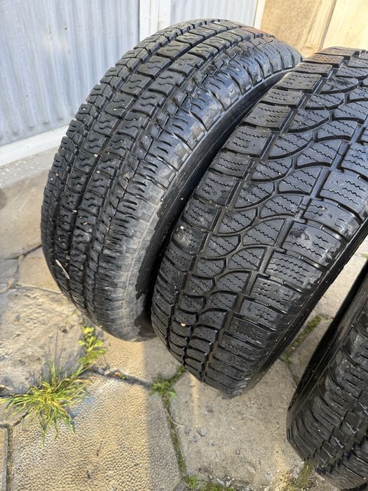 Здравейте, продавам гуми за бус 15-ки