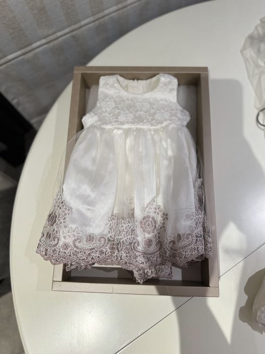 Официална рокля за новородени