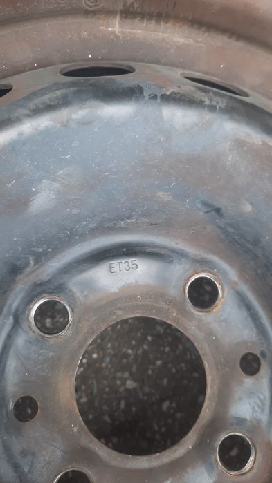 Vind 5 jante tablă R 14 Fiat  Punto