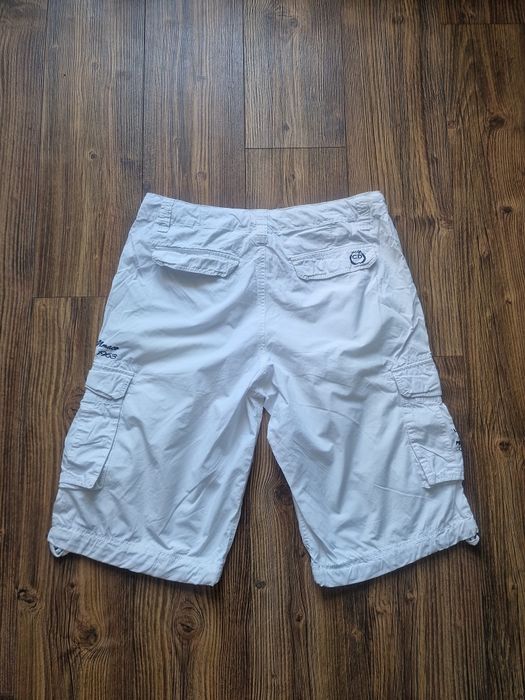 Страхотни мъжки къси панталони САМР
DAVID размер L ,без забележки като