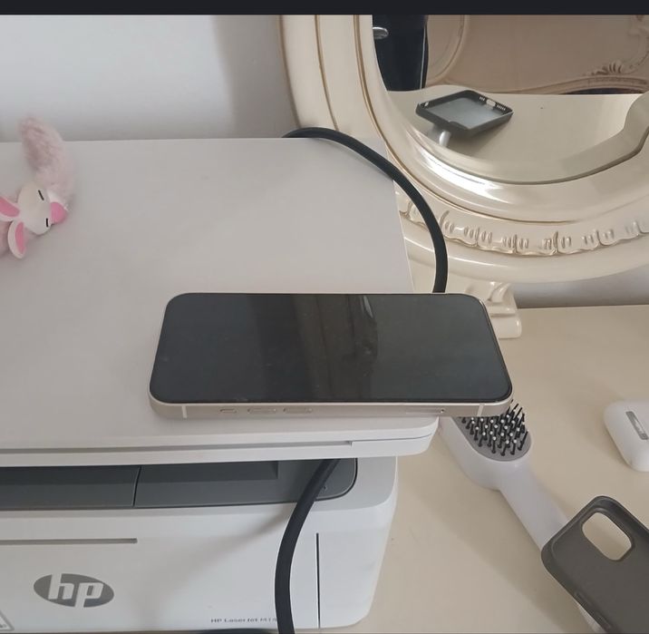 Iphone 13 с коробкой с шнурей