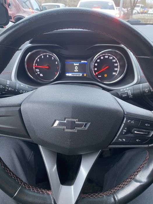 tracker 2 redline sotiladi