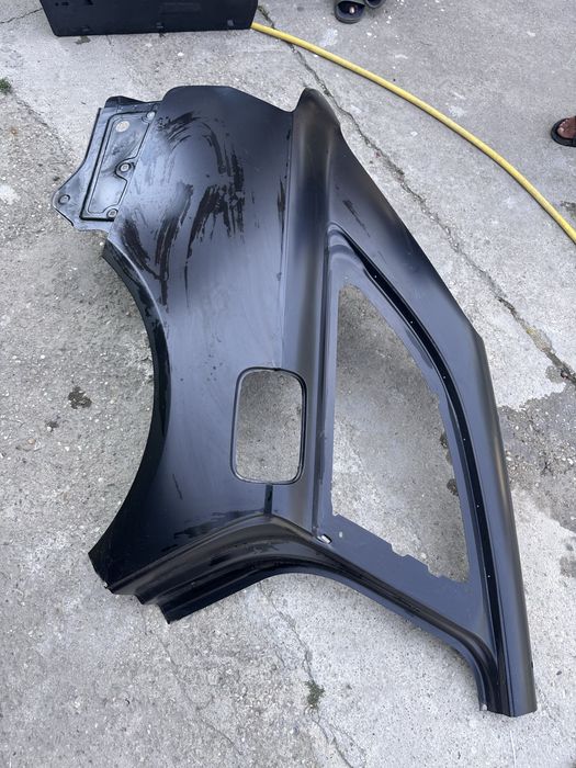Aripă dreapta spate audi a6.4g.break.
