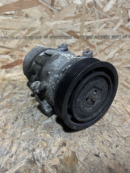 Compresor AC/clima Renault Scenic/ Megane 1.5 2010 cod: 8200939386-A