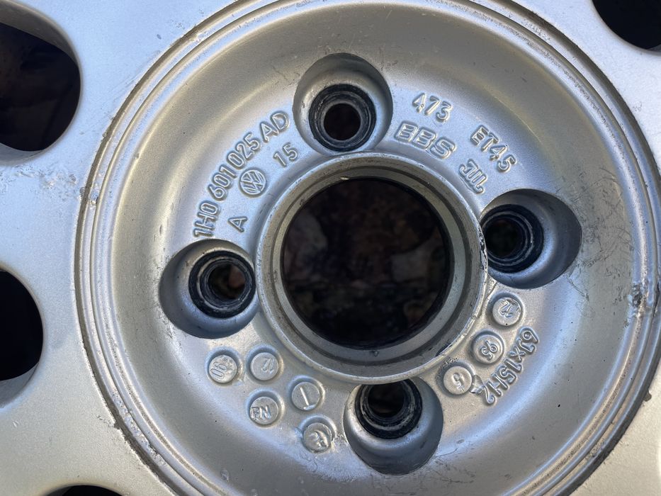 Оригинални джанти   BBS със зимни гуми за Golf Gti