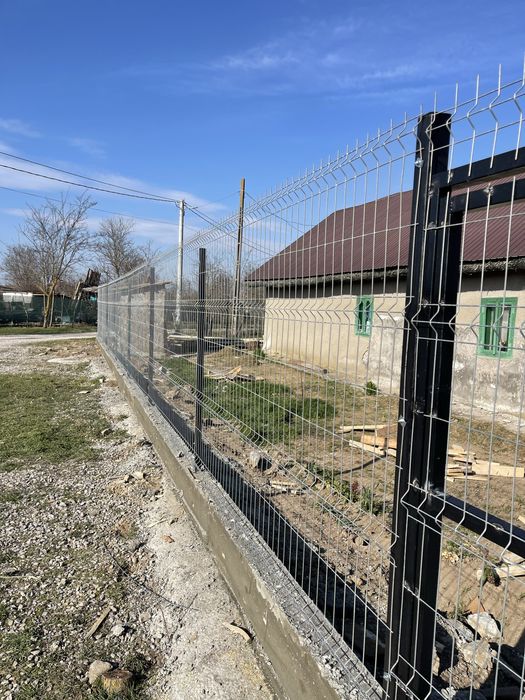 Construim garduri din plasa